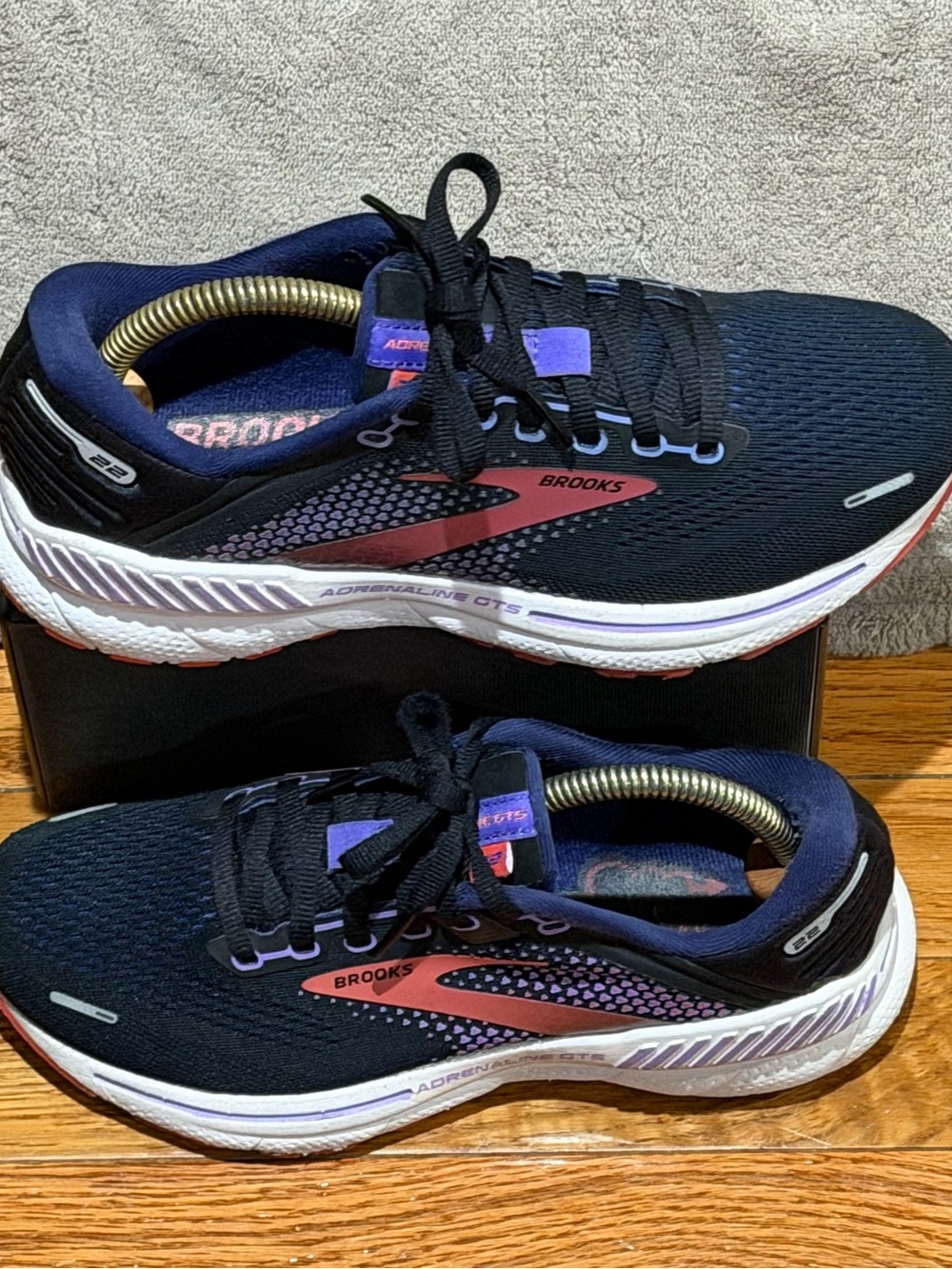 Brooks Shoes Womens 6 Blue Sneakers Road Running Adrenaline GTS 22 1203531B080